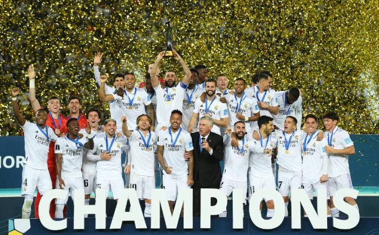 拉姆：诺伊尔需要决定是否愿意回国家队；基米希适合踢中前卫（拉姆：诺伊尔是否重返国家队由他自定；基米希更适合司职中前卫）