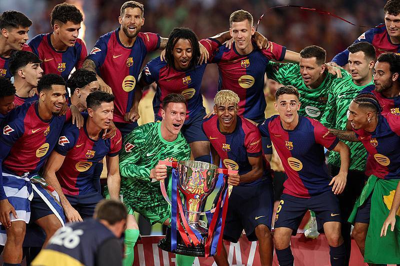 澳博控股旗下上海葡京酒店开业