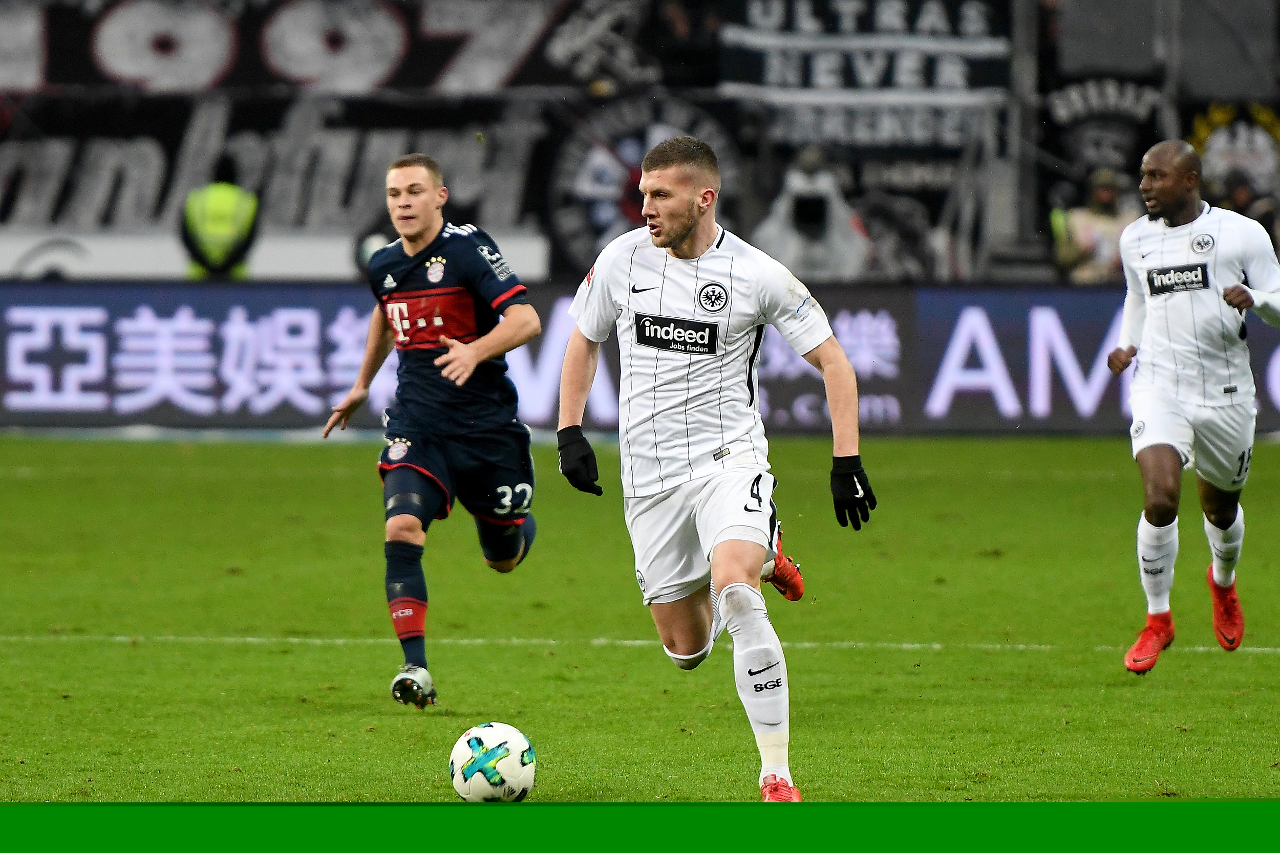 费尔明和德容复出，巴塞罗那备战塞维利亚