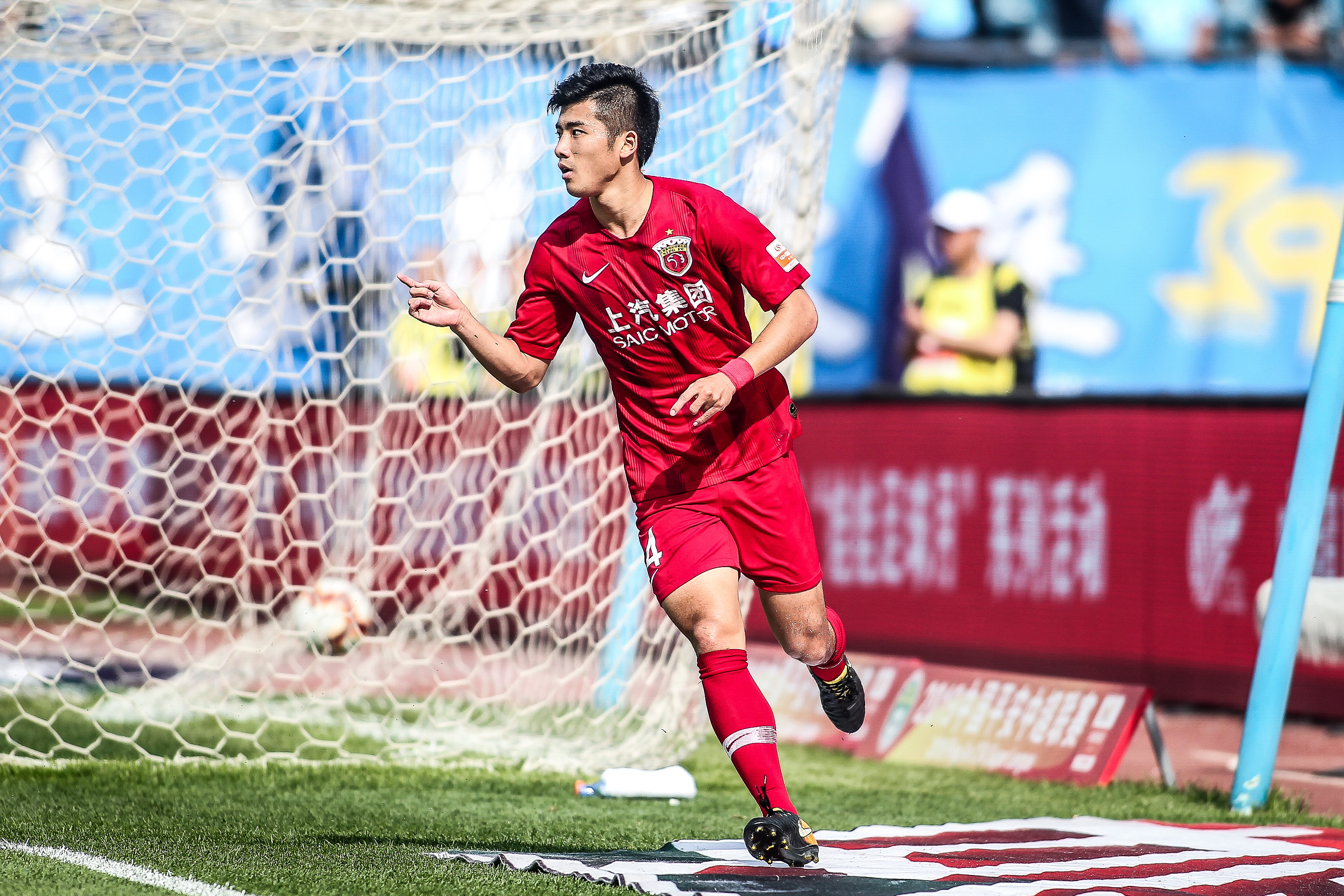 6平8负，枪手本轮欧冠对手布拉格斯拉维亚已连续14场欧冠不胜（阿森纳本轮对手布拉格斯拉维亚欧冠已14场未胜（6平8负））