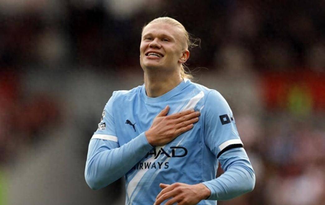 17岁273天联赛单场传射，拜仁小将卡尔超越同期姆巴佩和亚马尔（17岁273天完成联赛传射，拜仁新星卡尔压过同时期姆巴佩、亚马尔）