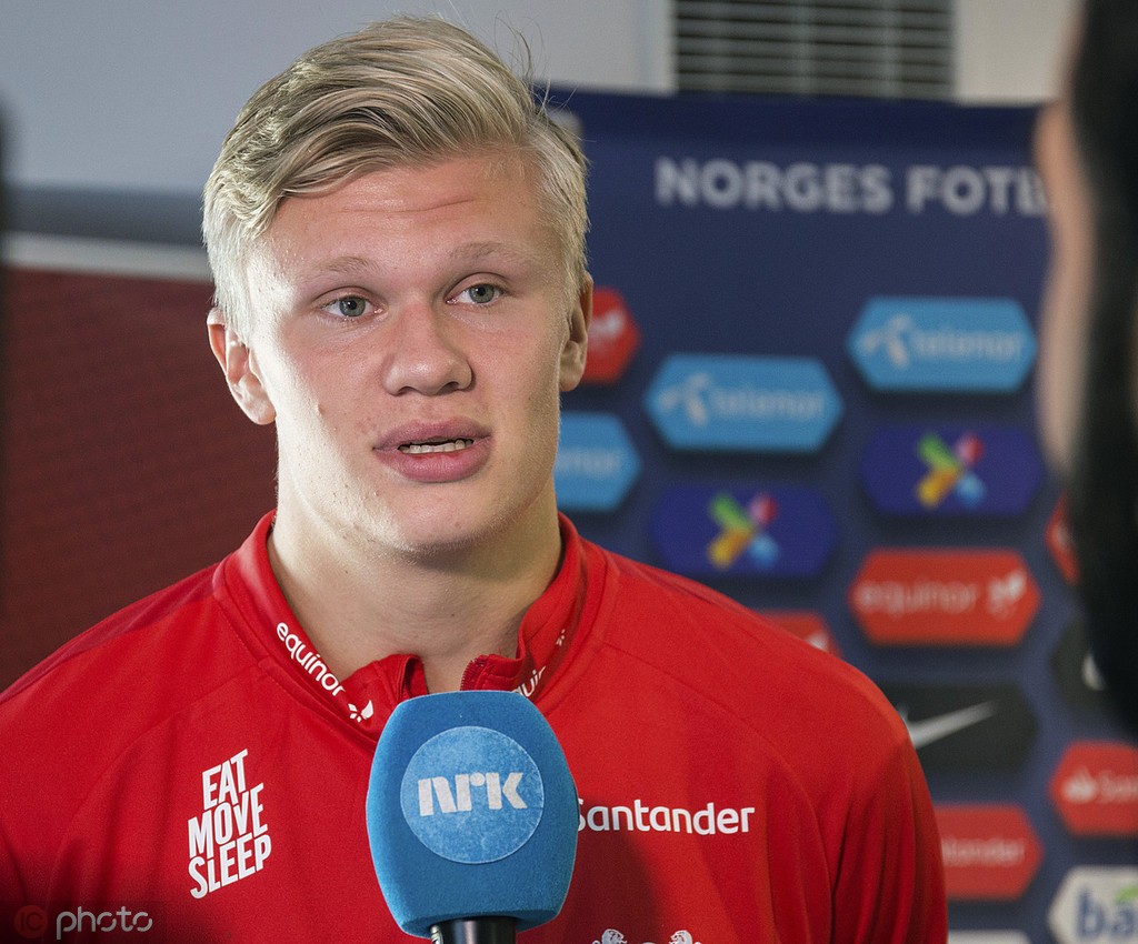 王燊超同款，官方推出直升机游览服务，10分钟行程每人1680元（官方上线直升机观光服务：王燊超同款，10分钟每人1680元）