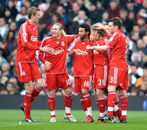 巧合！库里兄弟二人勇士生涯首秀均砍下14分