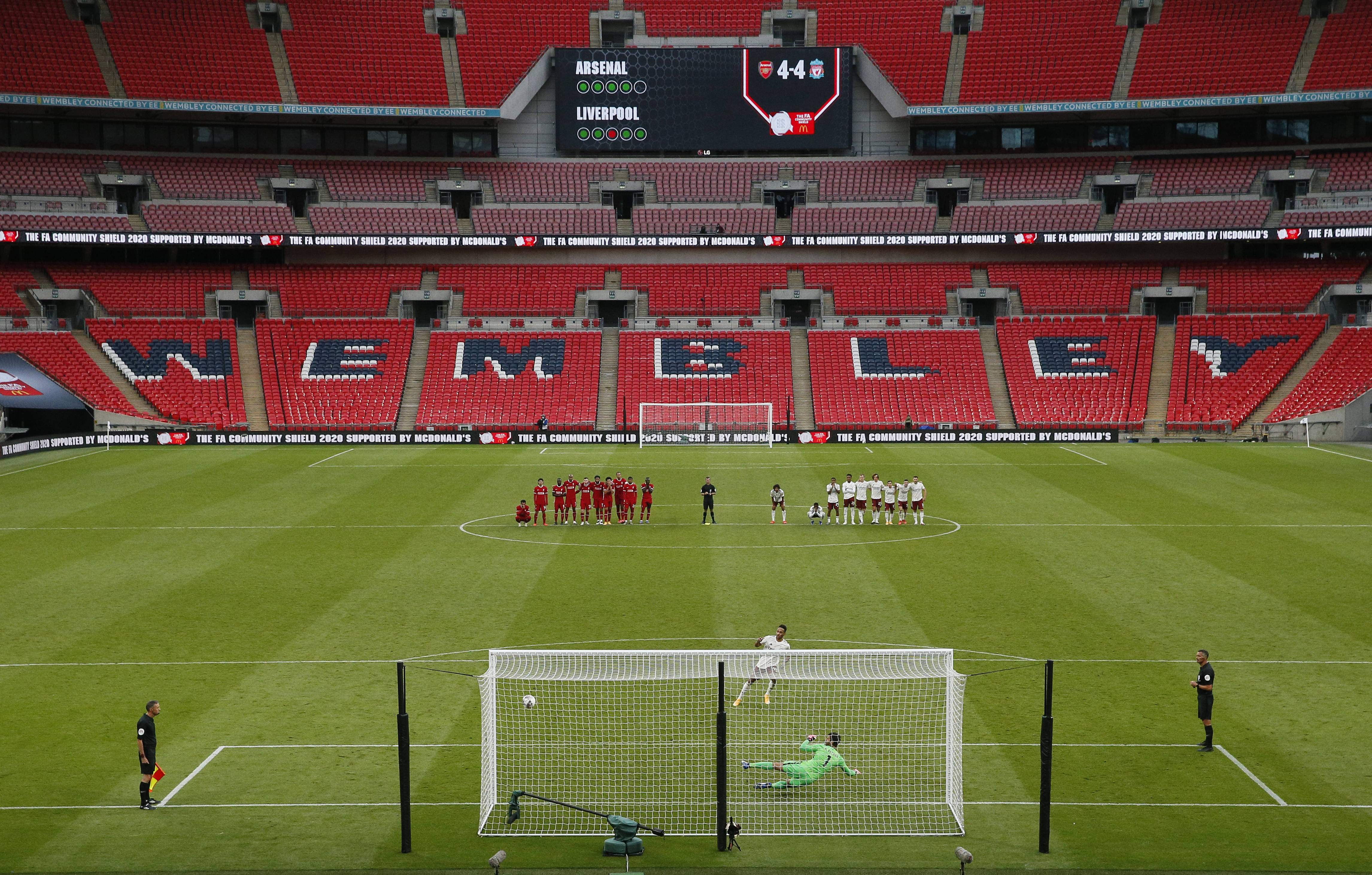 斯科尔斯称阿森纳难夺冠，曼城下半程优势明显（斯科尔斯看衰阿森纳争冠 曼城下半程更占上风）