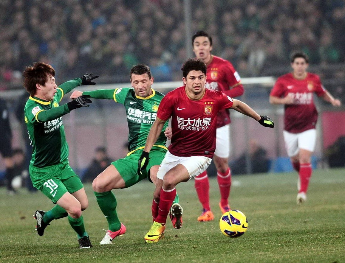 恩比德：希望球队改变让我打一场就要休息的安排，我会争取（恩比德盼球队调整“一场一休”安排：我会努力争取）