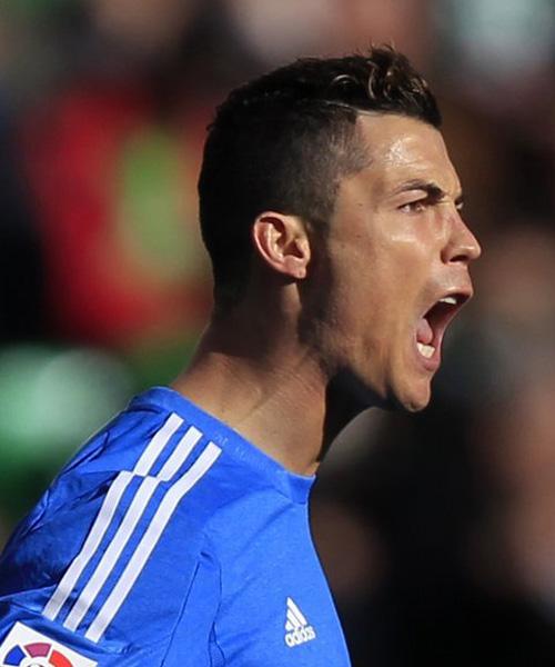 詹姆斯谈最后一攻选择：就是以正确的方式打球，没有1秒犹豫